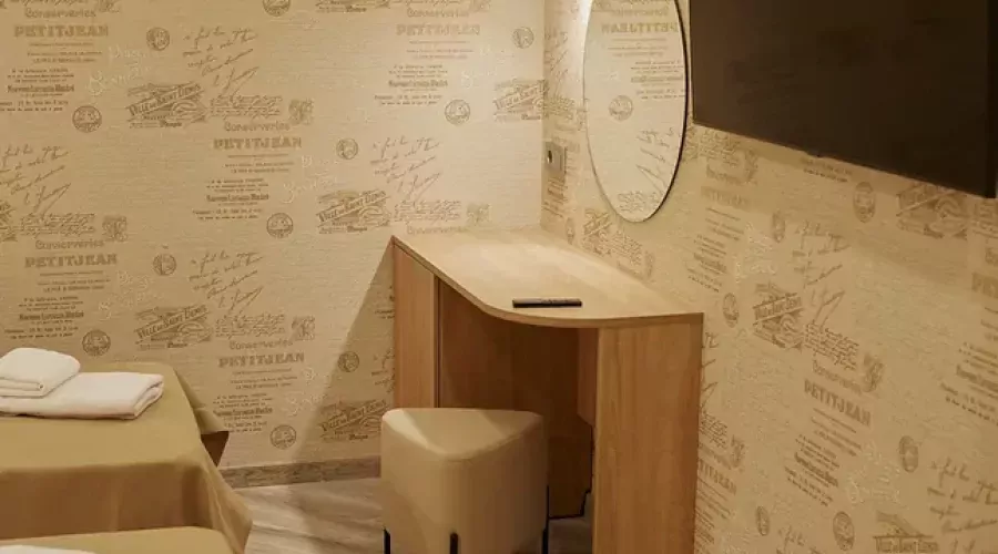 Эконом Выгодный без окна с двумя отдельными кроватями