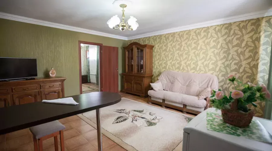 Люкс Семейный 2 комнатный люкс с кухней