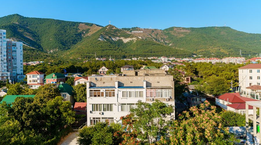 Апартаменты Халтурина 32 / 94 от LetoApart