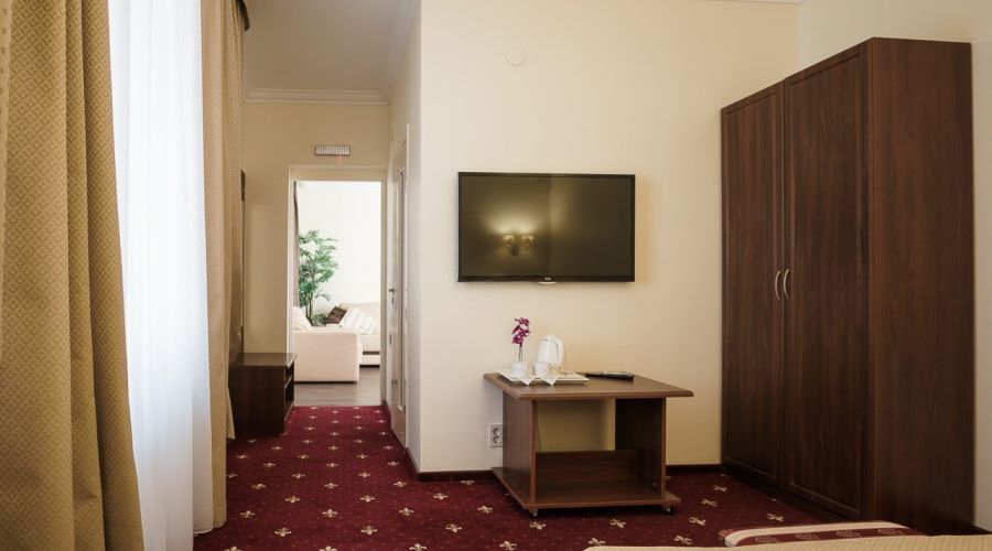 Семейный 4-местный 