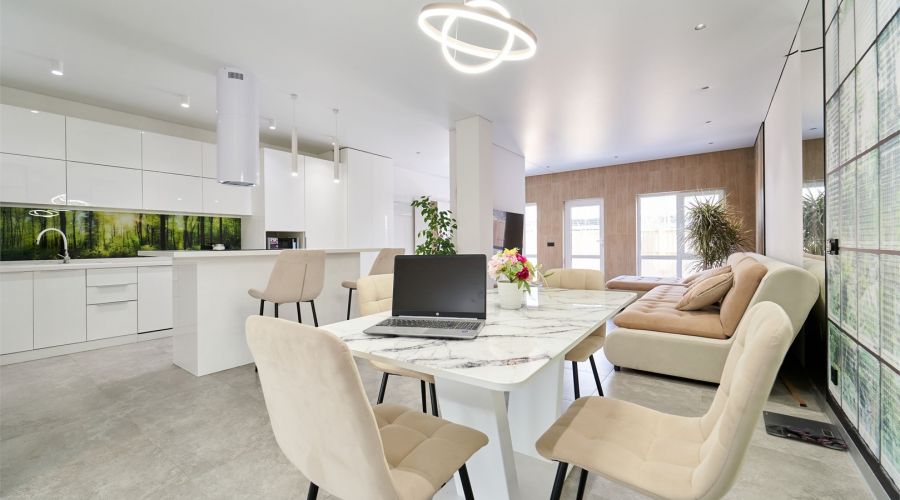 Коттедж коттедж на молдовке 6-ти местный 