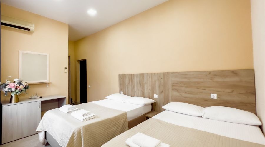 Семейный 4-местный Семейный