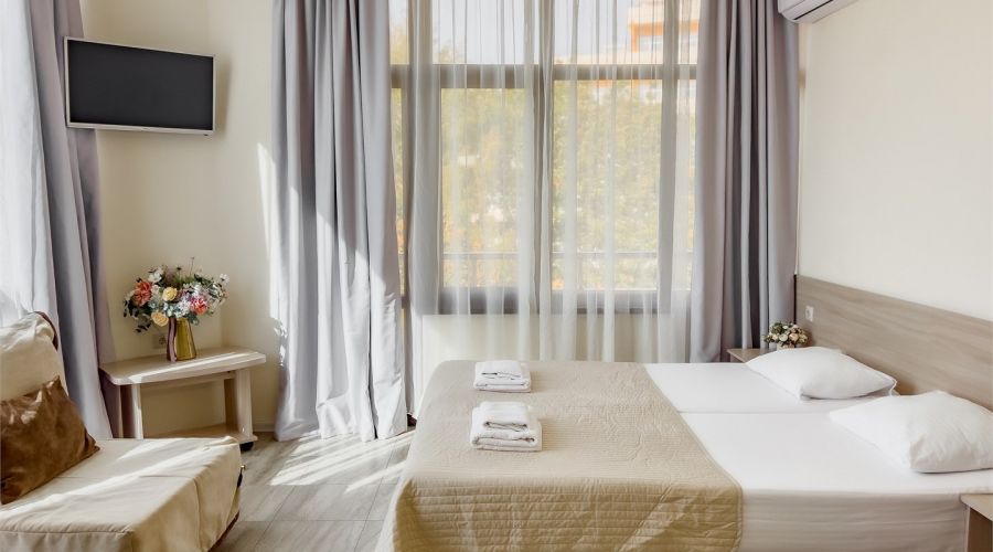 Студия 5-местная