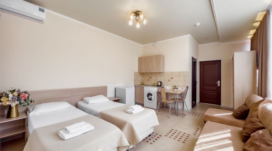 Студия 5-местная