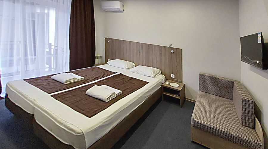 Стандарт с балконом 