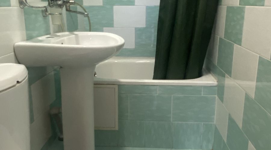 Стандарт  3-местн. с  с/у на этаже к.1 с отдельным с/у к.1