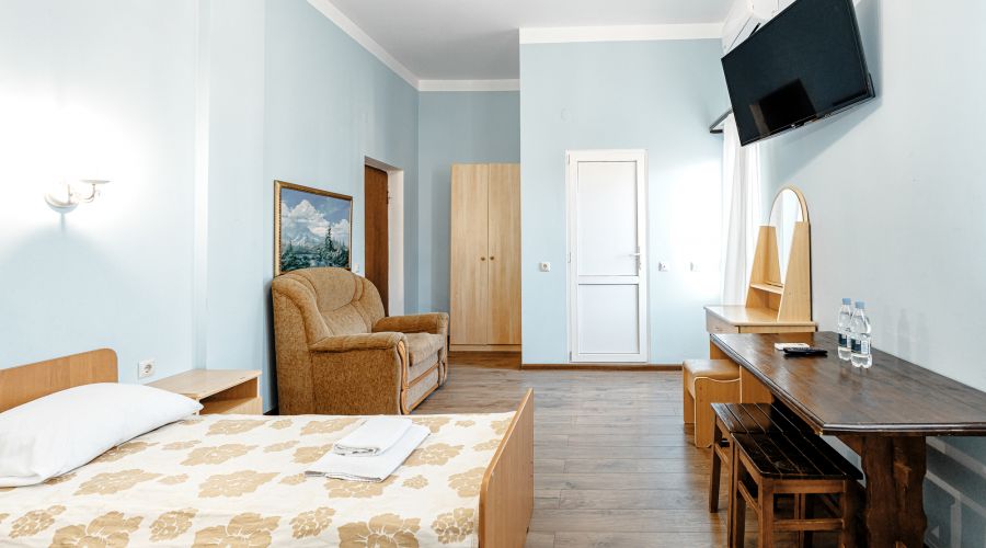 Семейный 4-местный с/балк