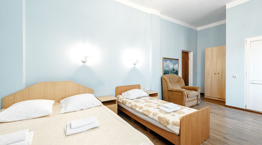 Семейный 4-местный с/балк