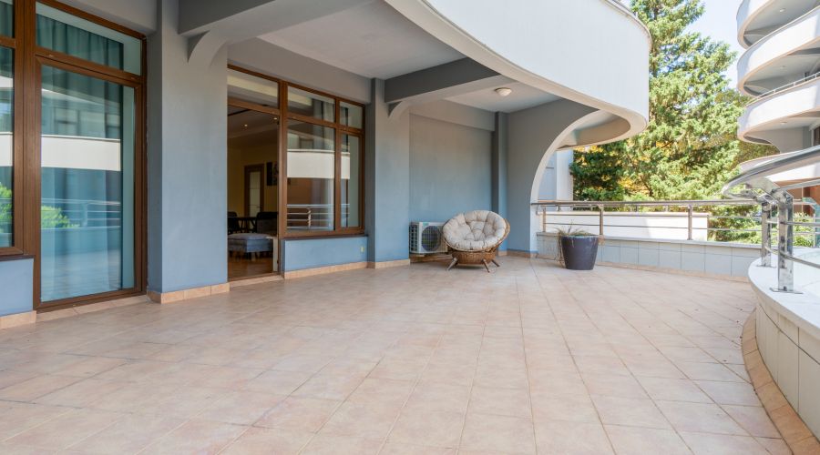 Апартаменты 6-м. с 2-мя спальнями 15