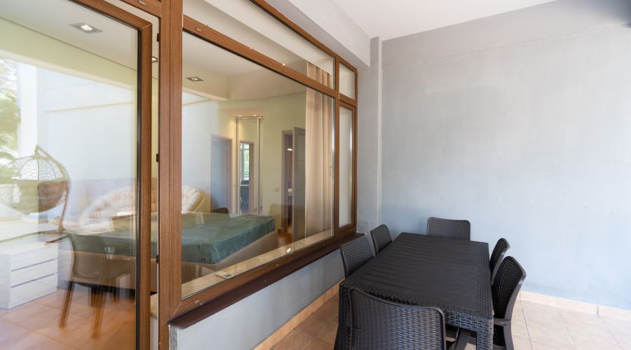 Апартаменты 6-м. с 2-мя спальнями 15