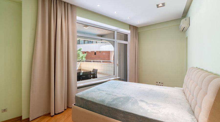 Апартаменты 6-м. с 2-мя спальнями 15