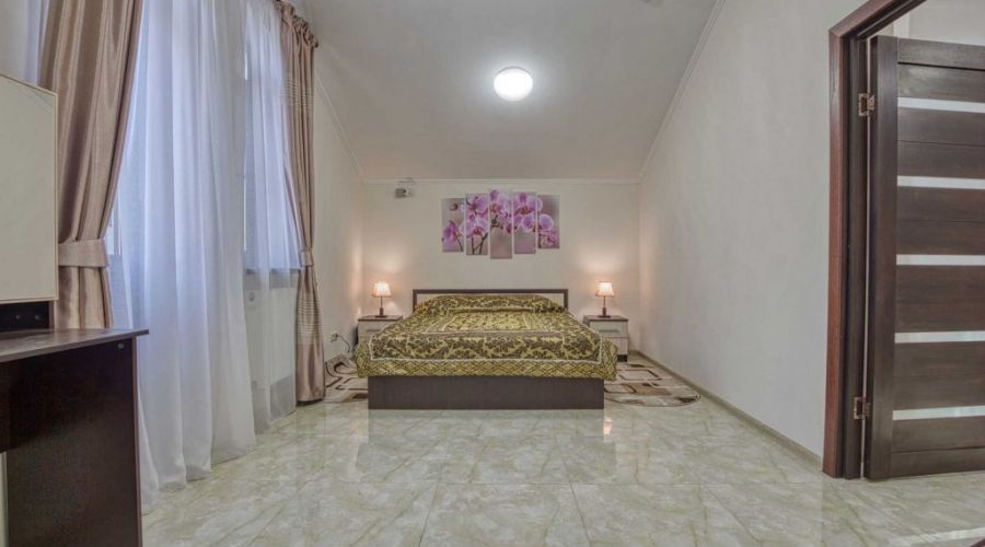 Апартаменты 2-комнатные 4-местные корпус 7