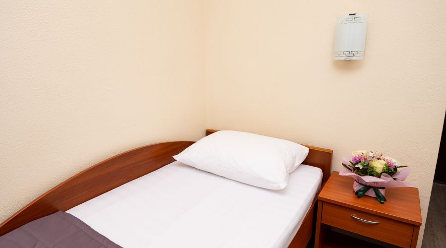 Номер 2-местный 1-комнатный по Акции "Для жителей новых территорий" (Важно! Категория номера присваивается при заезде по возможностям номерного фонда)