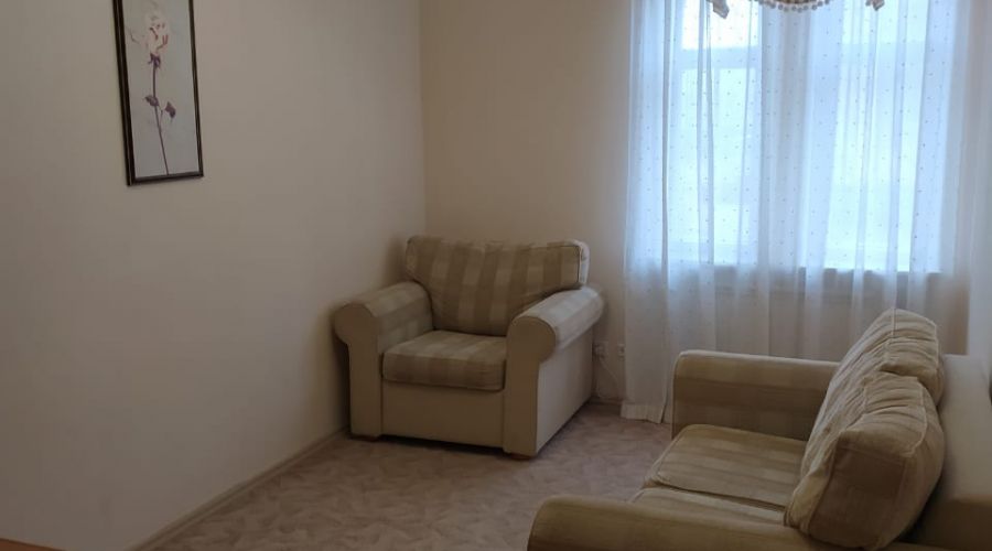 Джуниор сюит 2-местный 2-комнатный без балкона №1 Запад корпус 2