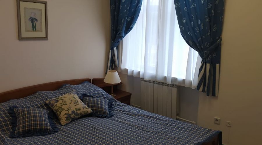 Джуниор сюит 4-местный 3-комнатный без балкона №4 Восток корпус 2