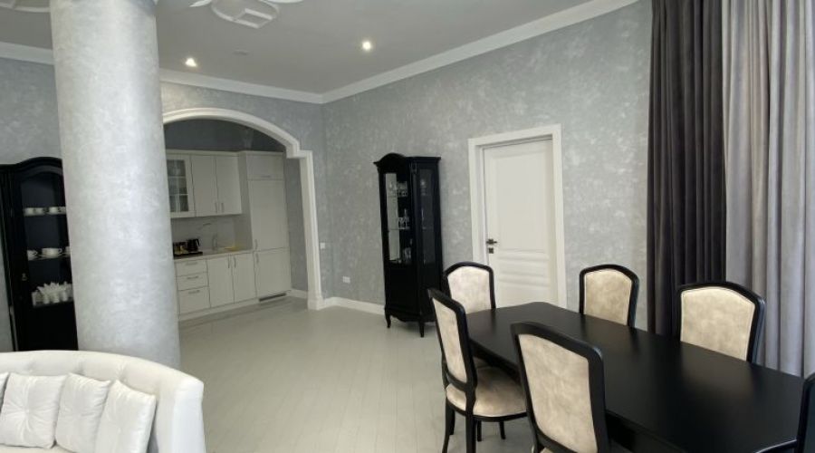 Апартаменты Апартаменты 2-местные трехкомнатные 506/407