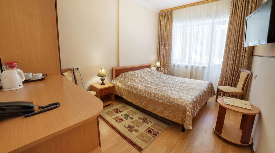 1 категория 1 место в 2-местном  номере с подселением