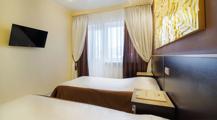 1 категория 1 место в 2-местном  номере с подселением