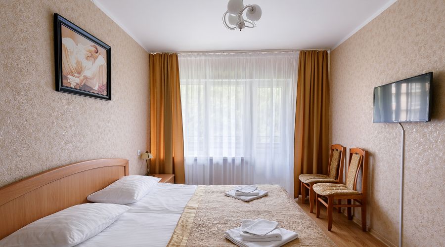 Люкс 1-местный 2-комнатный к.№1,2