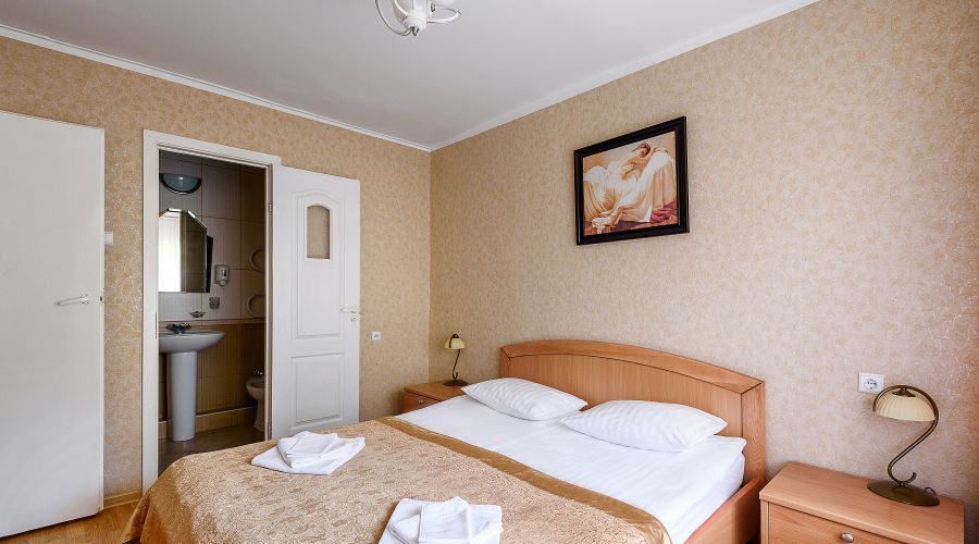 Люкс 1-местный 2-комнатный к.№1,2