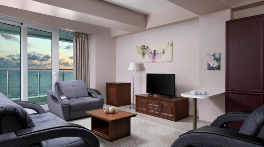 Апартаменты 2-местный 3-комнатный Люкс