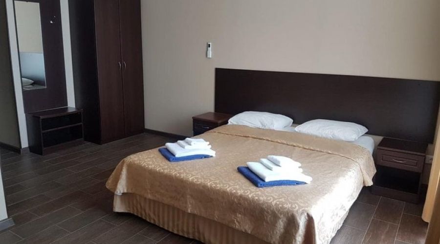 Стандартный 2-местный (без балкона, вид на горы, корпус №2)