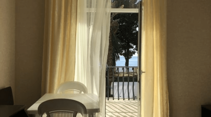 Стандартный 2-местный (с балконом, вид на море, корпус №2)