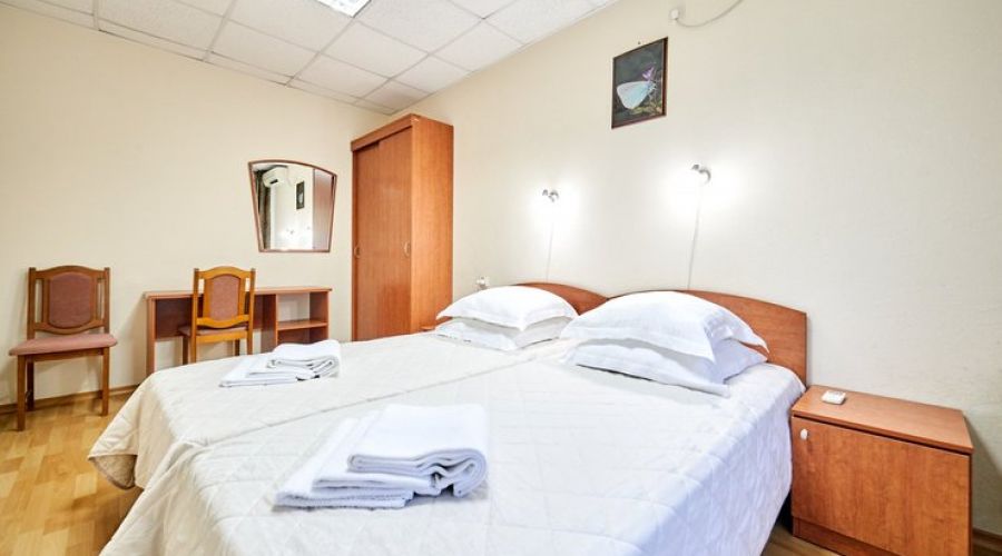 Стандартный 2-местный 2-комнатный (корпус 1, 2)