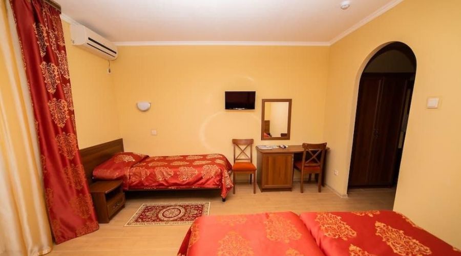 3х-местный 1-комнатный с балконом