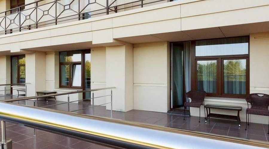 DELUXE 2-МЕСТНЫЙ DOUBLE/TWIN (С ТЕРРАСОЙ)