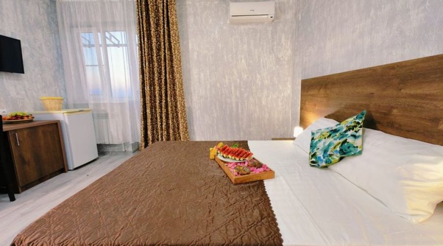 Эксклюзив 6-местный 2-комнатный (море, с террасой)