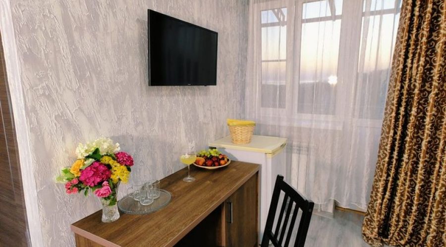 Эксклюзив 6-местный 2-комнатный (море, с террасой)