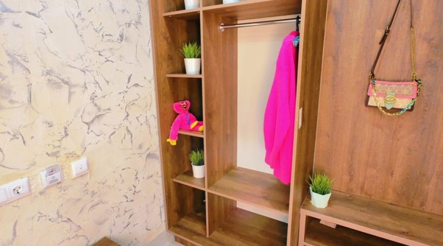 Полулюкс 4-местный 1-комнатный (вид на море)