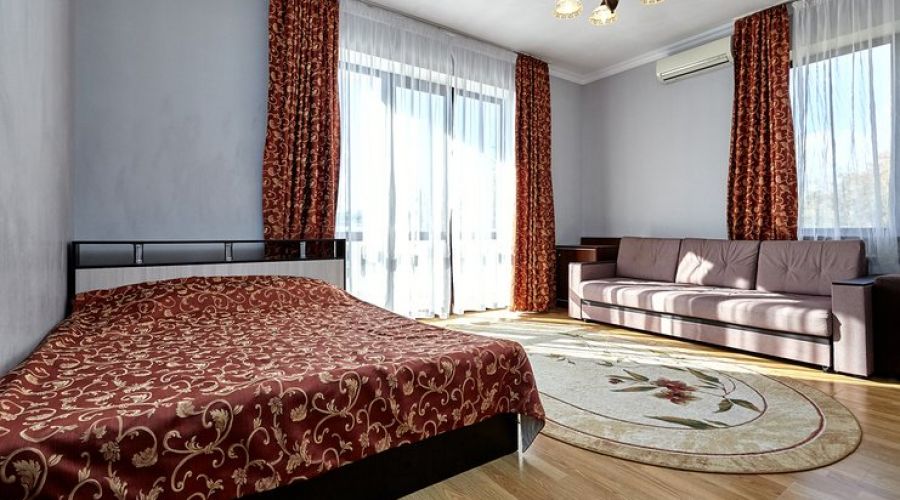 Семейный 5-местный 2-комнатный